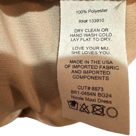 Show Me Your Mumu Nicole Maxi Dune Luxe Satin Dress Soft Beige Size Small NWT - Picture 10 of 15